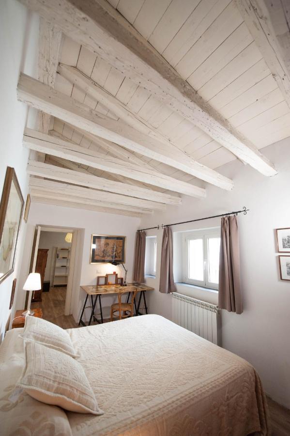 Serravallo'S Apartments Big ตรีเอสเต ภายนอก รูปภาพ